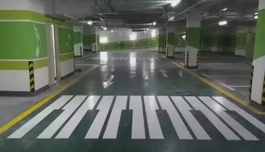 明山车位划线